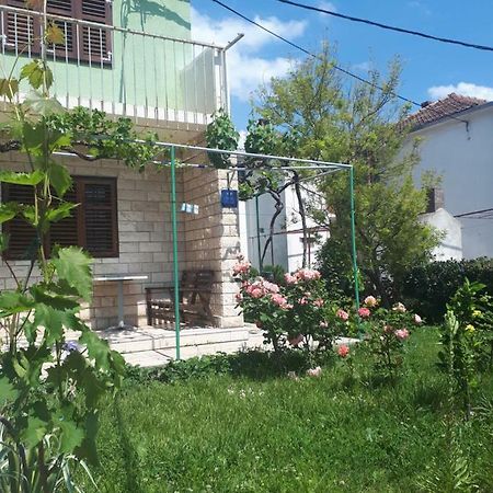 Apartments Mamich Kaštela エクステリア 写真